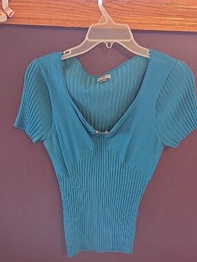 Worthington Teal Ribbed V-Neck Short Sleeve Top